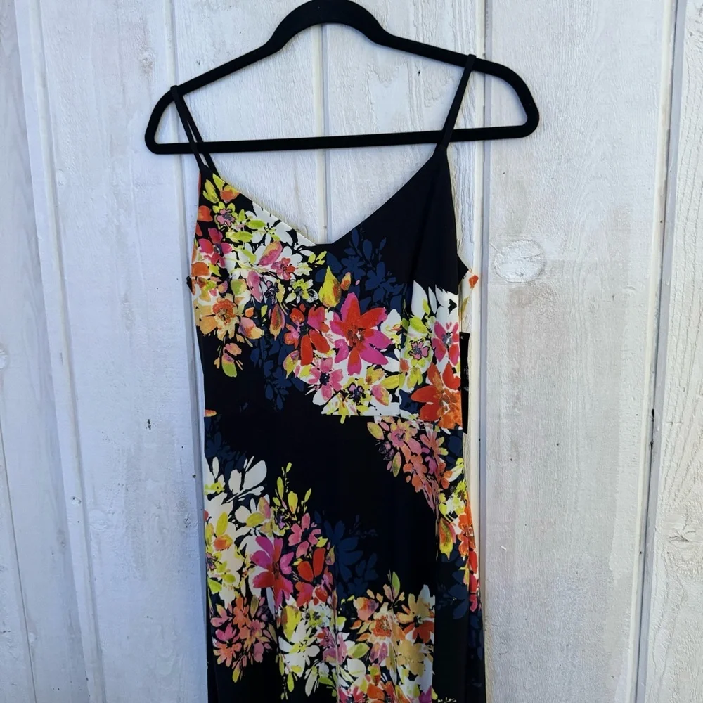 Maggy London Size 2 Maxi Long Floral Dress - Picture 4 of 12